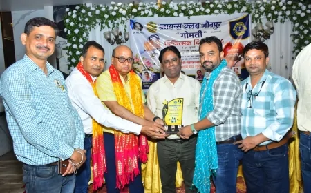 डॉक्टर्स डे पर जौनपुर में 25 चिकित्सकों का सम्मान, CMO बोले— डॉक्टर मानवता के जीवंत प्रतीक