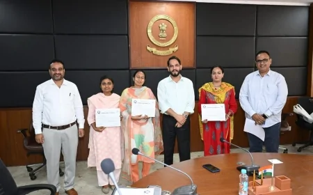जनगणना 2027 का पहला चरण पूरा, डिप्टी कमिश्नर ने अधिकारियों/कर्मचारियों को प्रशंसा पत्र दिए