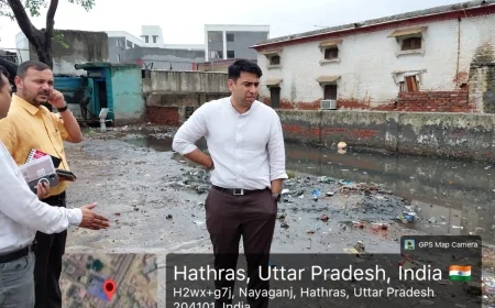 जलभराव रोकने को एक्शन में DM अतुल वत्स, शहर की जल निकासी व्यवस्था का किया निरीक्षण