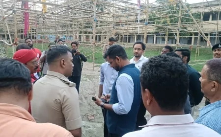 श्रावणी मेला की तैयारियों में जुटा जिला प्रशासन, डीएम ने बाबा गरीबनाथ मंदिर और कांवरिया पथ का किया निरीक्षण