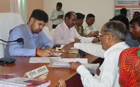 जिलाधिकारी की अध्यक्षता में बिलग्राम तहसील में आयोजित हुआ संपूर्ण समाधान दिवस