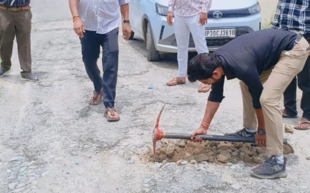 दशकों से जर्जर पुरवा-बघौली संपर्क मार्ग के जीर्णोद्धार की उम्मीद जगी, विभागीय टीम ने किया स्थलीय निरीक्षण