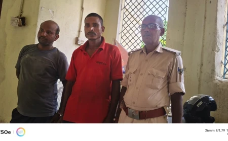 POLICE ARRESTED TWO ABSCONDERS
