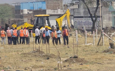 इंदौर में ₹40 करोड़ की शासकीय जमीन पर अवैध कॉलोनी बसाने की कोशिश नाकाम, भूमाफिया पर FIR