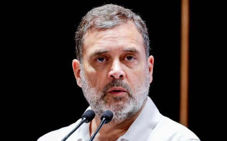 राहुल गांधी ने छात्रों पर कार्रवाई को लेकर केंद्र सरकार को घेरा