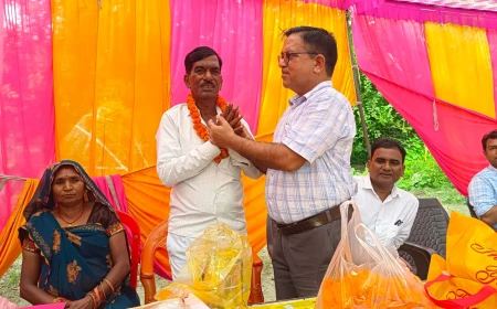 ईमानदारी और कर्तव्यनिष्ठा के साथ पूरी की सेवा, राकेश वर्मा को भावभीनी विदाई