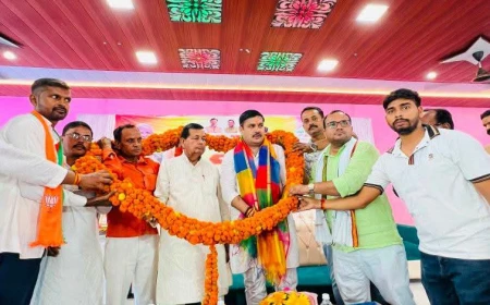 बालामऊ में भाजपा का बूथ अध्यक्ष सम्मेलन, चुनाव जीतने का दिया मंत्र