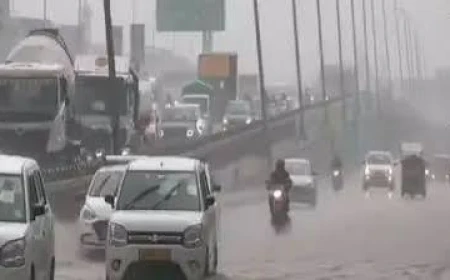 दिल्ली-एनसीआर में झमाझम बारिश: नोएडा-गाजियाबाद समेत कई इलाकों में जलभराव, येलो अलर्ट जारी