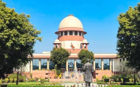 सुप्रीम कोर्ट की टिप्पणी: शांतिपूर्ण प्रदर्शन संवैधानिक अधिकार, लाठीचार्ज को नहीं ठहराया जा सकता उचित