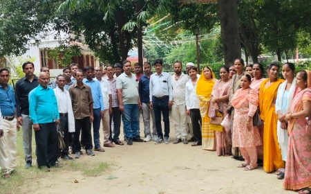 कागजी सत्यापन और खाता अपडेट की विसंगतियों की आड़ में शासन-प्रशासन क्यों है मौन? 1850 प्रेरकों का भविष्य अधर में