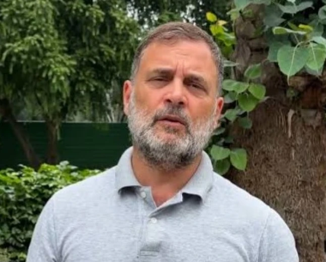 राहुल गांधी ने धर्मेंद्र प्रधान के इस्तीफे का किया स्वागत, बोले- "देशभर के छात्रों पर गर्व"; पीएम से माफी की मांग