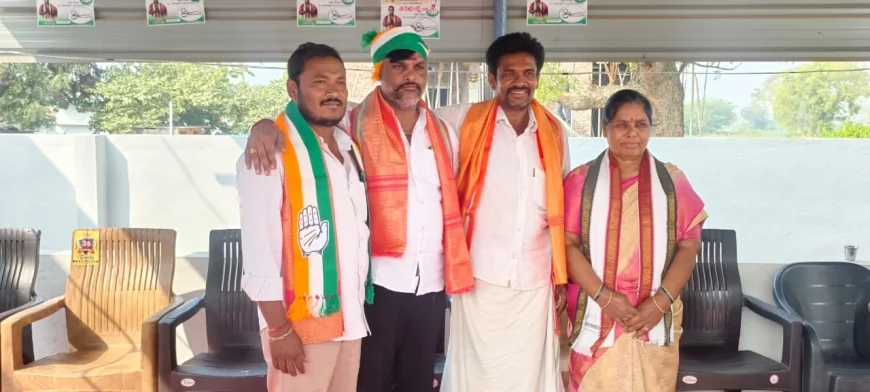కుర్ర కమలి బాయ్ కళ్యా నాయక్ ఆశీర్వాదాలతో దూసుకెళ్తున్న యువ కెరటం కుర్ర రమేష్ నాయక్