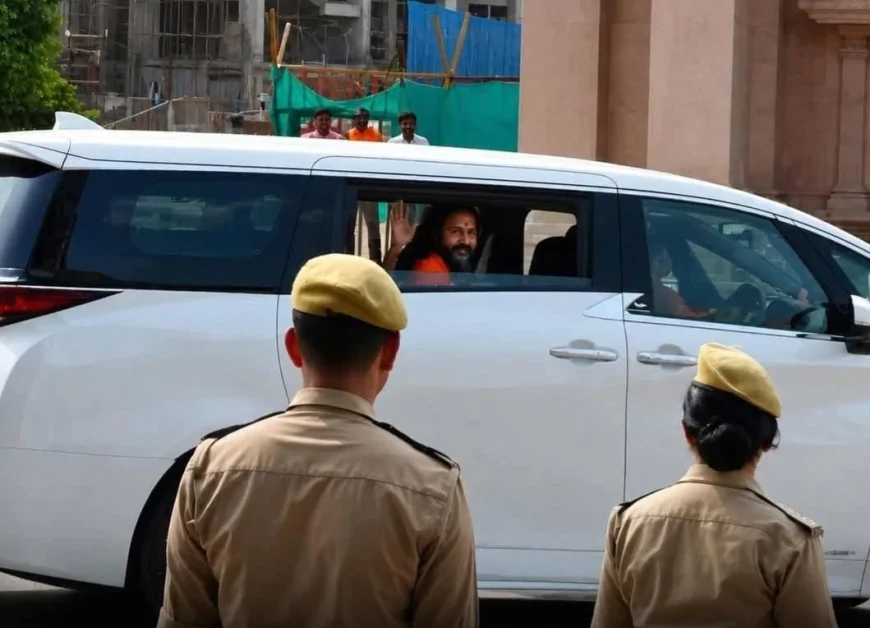 राम मंदिर ट्रस्ट बैठक में लग्जरी गाड़ियां बनीं चर्चा का विषय, सोशल मीडिया पर उठे सवाल