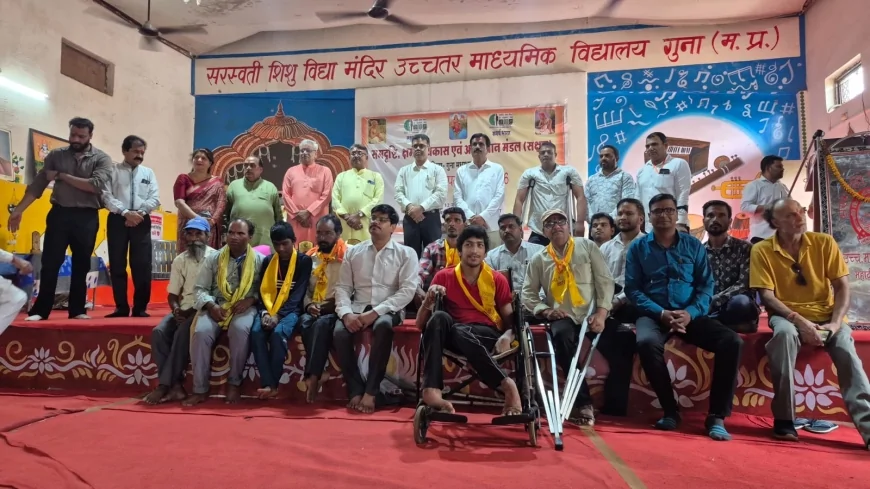सक्षम ने अपना स्थापना दिवस दिव्यांग मित्र सम्मान समारोह के रूप में बड़े ही धूम-धाम से मनाया