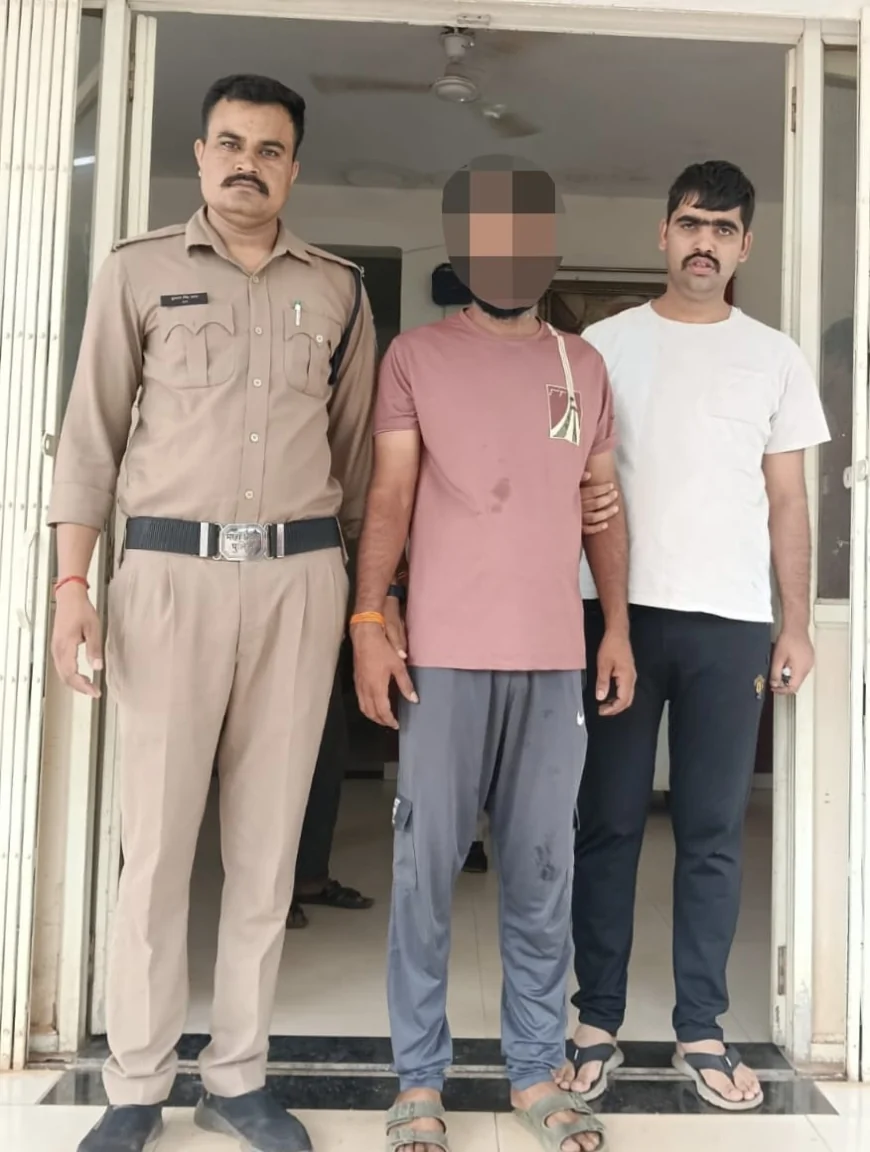 कैंट थाना पुलिस की सतर्कता से 315 बोर देशी कट्टा एवं राउंड सहित आरोपी गिरफ्तार