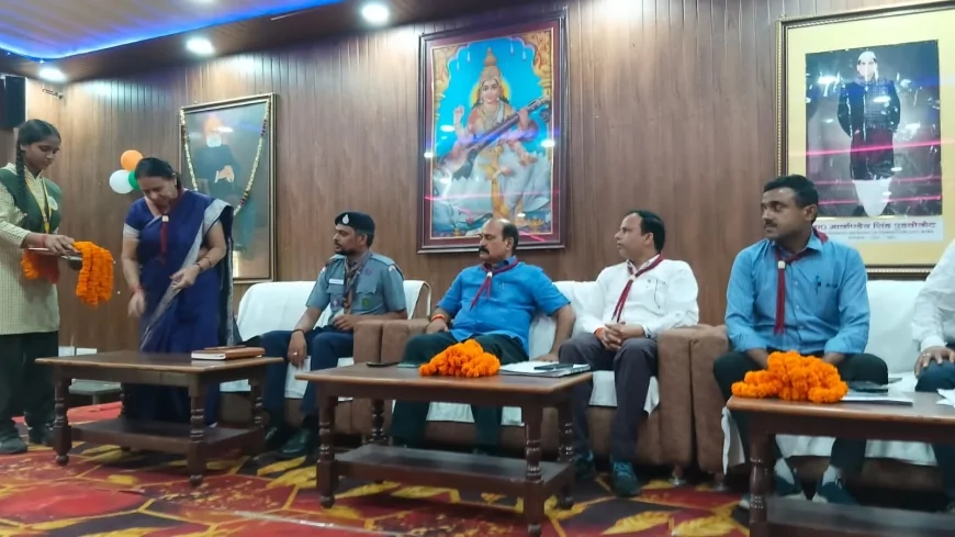 जौनपुर में भारत स्काउट एवं गाइड की प्रधानाचार्यों की कार्यशाला आयोजित, प्रशिक्षण को लेकर दिए गए महत्वपूर्ण निर्देश