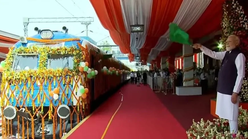 पीएम मोदी ने देश की पहली हाइड्रोजन ट्रेन को दिखाई हरी झंडी, हरियाणा में कई विकास परियोजनाओं का उद्घाटन और शिलान्यास