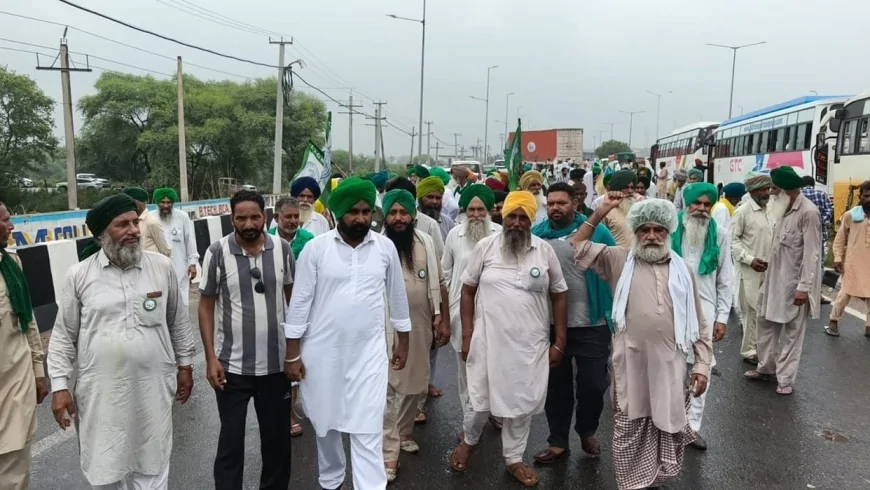 शंभू बॉर्डर पर वार्ता के बाद किसानों ने आंदोलन किया स्थगित, बहादुरगढ़ बाईपास से लौटे प्रदर्शनकारी