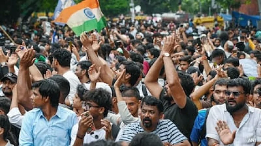 दिल्ली में सीजेपी प्रदर्शन के दौरान घायल 20 वर्षीय युवती आईसीयू में भर्ती, वेंटिलेटर पर चल रहा इलाज