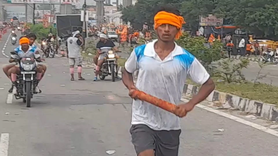 मंजिल शिवालय, कदमों में तूफान; दर्द पर भारी आस्था, समय से पहले पहुंचने के लिए दौड़ रहे डाक कांवड़िए