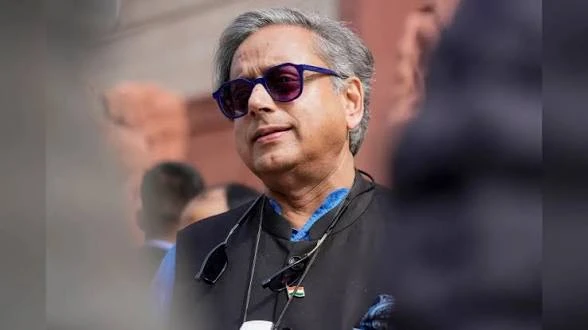 थरूर ने माना- पेपर लीक के खिलाफ CJP जितना असरदार नहीं रहा कांग्रेस का प्रदर्शन