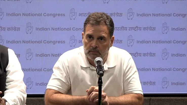 'मैं RSS की रक्षा करूंगा अगर उनकी...', राहुल गांधी ने कांग्रेस के कार्यक्रम में क्यों कही यह बात