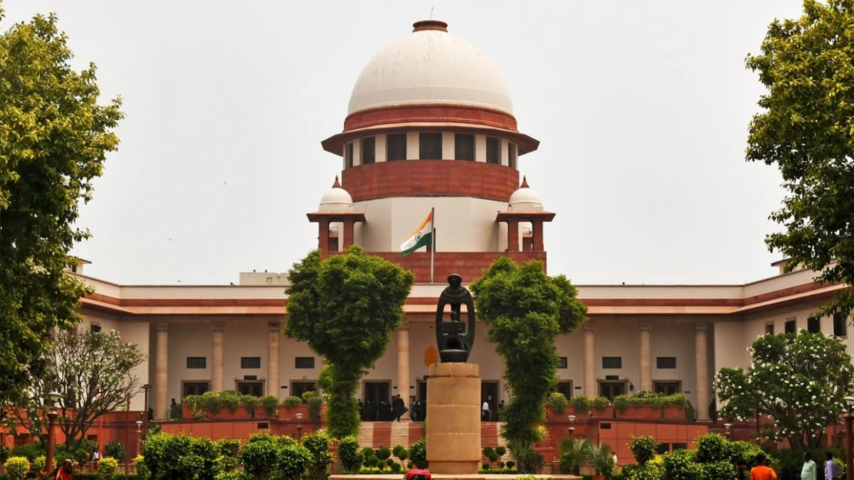 दीपम विवाद: सुप्रीम कोर्ट करेगा तमिलनाडु सरकार की याचिका पर सुनवाई, हाईकोर्ट के आदेश पर रोक नहीं