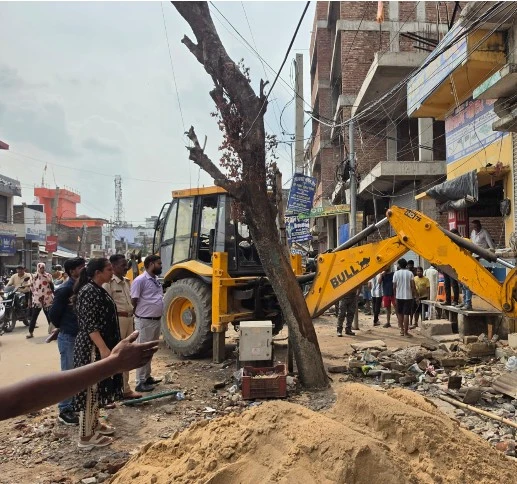 ANTI-ENCROACHMENT DRIVE IN ARA