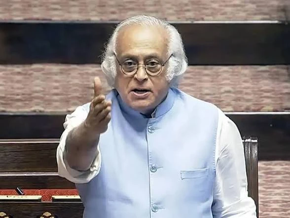 जनगणना 2027 के सवालों पर कांग्रेस का सरकार पर हमला, जाति से लेकर माता-पिता के जन्मस्थान तक उठाए सवाल