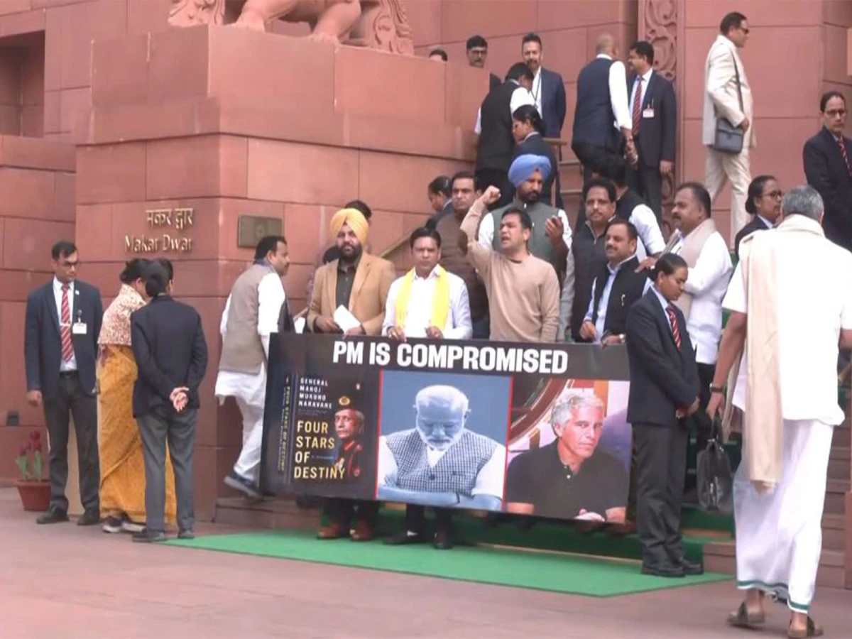 DEMOCRACY CANNOT FUNCTION THROUGH PARLIAMENTARY DEADLOCK:LALIT GARG