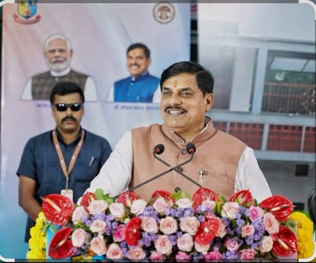 एमपी में प्रमाण पत्र बनवाना हुआ आसान, 181 पर कॉल करते ही 24 घंटे में WhatsApp पर मिलेगी डिजिटल कॉपी