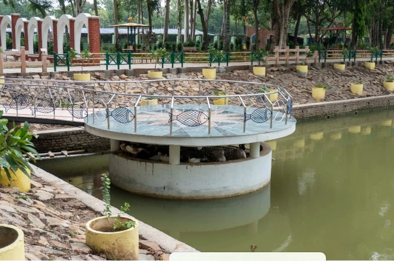 A NEW SYMBOL OF ENVIRONMENT, MODERN RECREATION AND BHOJPURI CULTURE IN THE HEART OF ARA