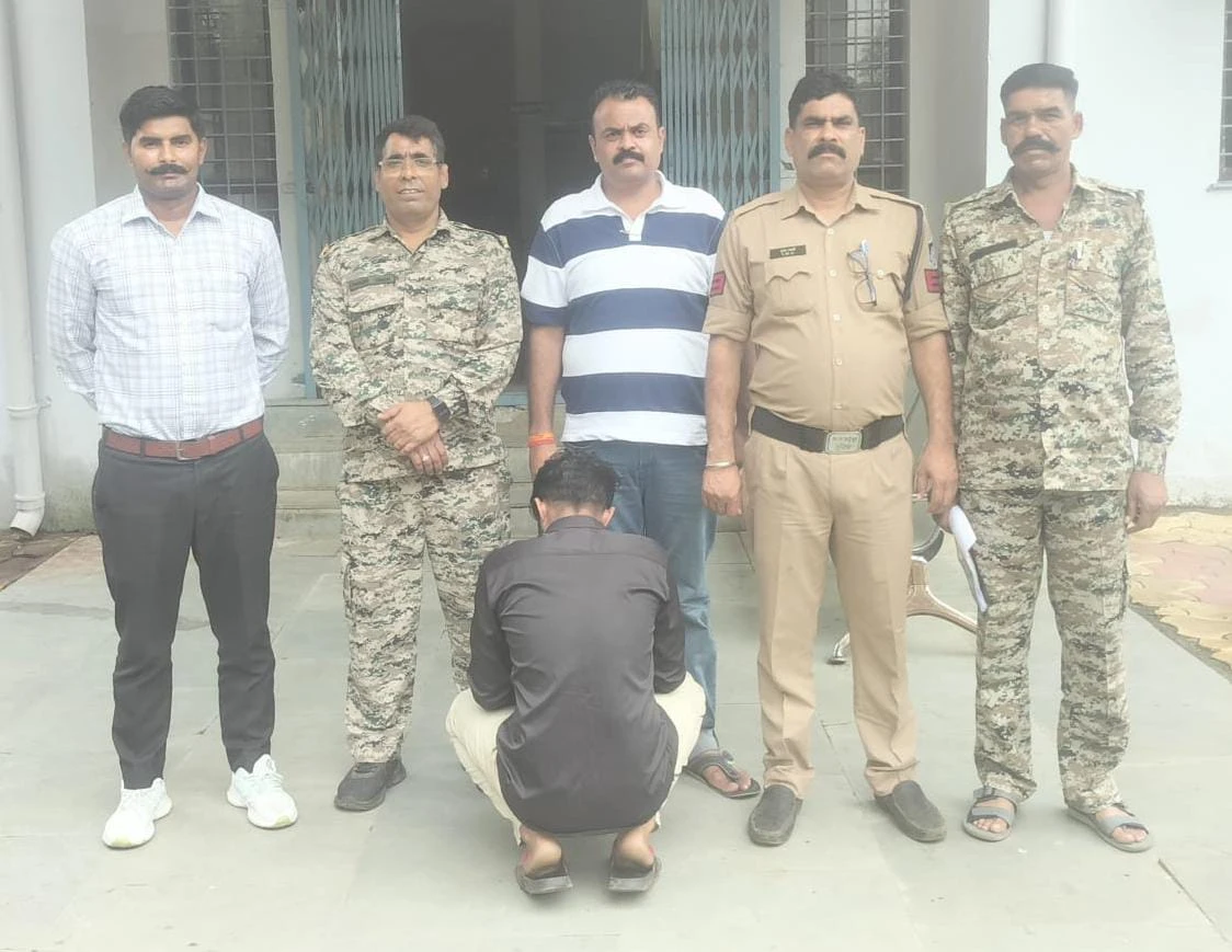 जामनेर थाना पुलिस ने शादी का झांसा देकर 09 माह तक दुष्कर्म करने वाले आरोपी को पुलिस ने 24 घंटे के भीतर किया गिरफ्तार