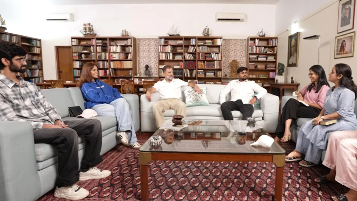 छात्र आंदोलन पर राहुल गांधी का हमला, बोले- युवाओं ने सत्ता के सामने खड़े होकर मांगी जवाबदेही