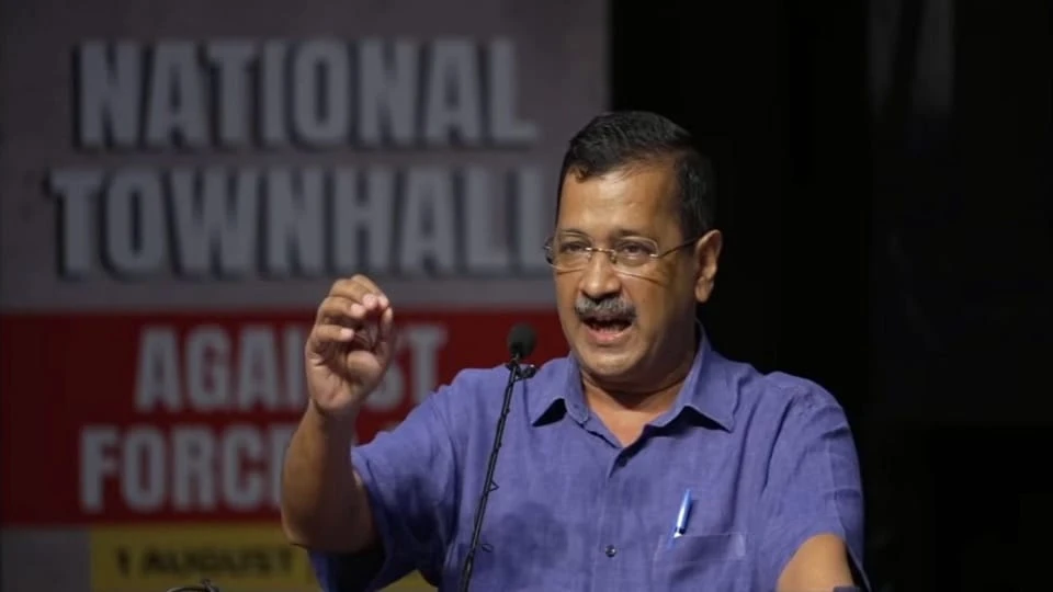 E20 पेट्रोल के खिलाफ केजरीवाल का गोवा में दूसरा टाउन हॉल, जारी किया व्हाट्सऐप नंबर