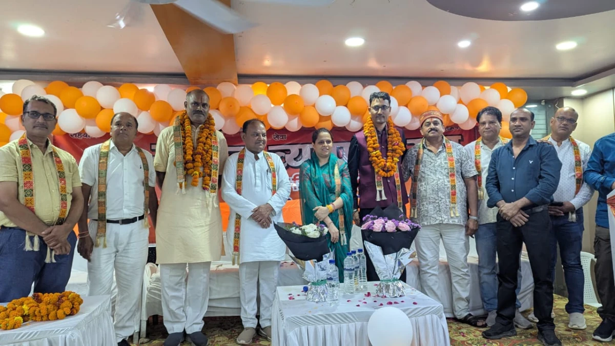सकल व्यापारी संघ बीनागंज का शपथ ग्रहण समारोह संपन्न, विधायक प्रियंका पैंची रहीं उपस्थित