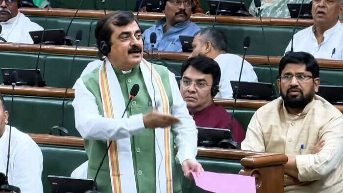 BATTLE OVER BHUMIHAR VS BHUMIHAR BRAHMIN IDENTITY