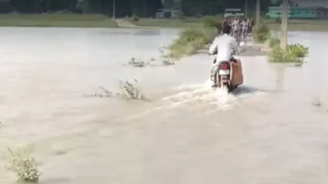 GANGA CROSES DANGER MARK IN ARA