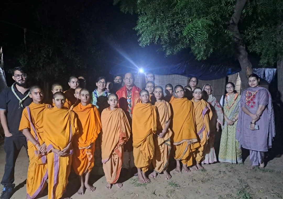 Dr. ANIL SULABH DELIVERED A LECTURE AT JAIPUR’S CHATURVED VED-VIDYAPEETH