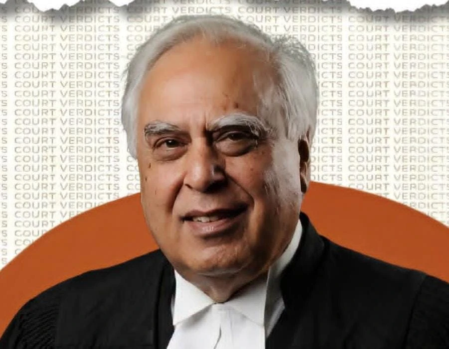 कपिल सिब्बल ने लोकतंत्र पर जताई चिंता, बोले- न्यायपालिका और मीडिया की भूमिका पर गंभीर सवाल