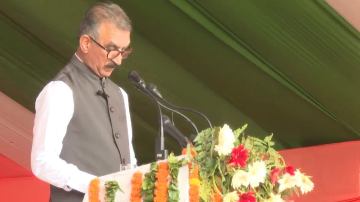हिमाचल में कर्मचारियों-पेंशनरों को एरियर का तोहफा, सीएम सुक्खू ने स्वतंत्रता दिवस पर कीं कई बड़ी घोषणाएं