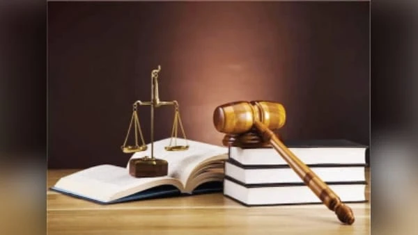 खाली कुर्सी और लंबित मुकदमों का पहाड़: सिर्फ आश्वासन से नहीं चलेगा काम, न्यायाधिकरण सुधार बिल जड़ पर प्रहार