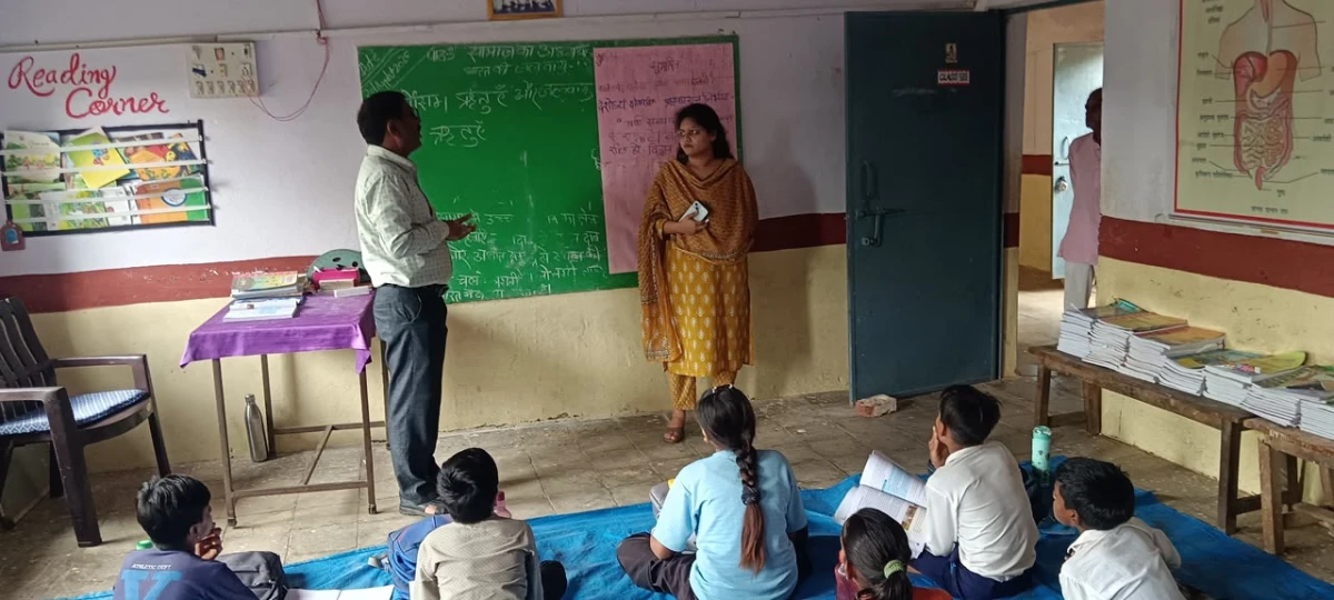 डिप्टी कलेक्टर सुश्री महिमा चौधरी ने शासकीय विद्यालयों का किया निरीक्षण