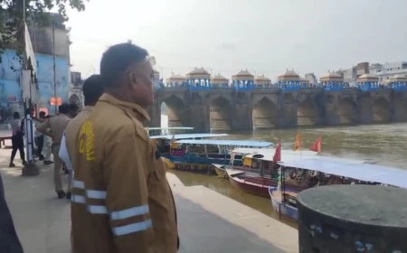 मां के साथ दवा लेने जा रही किशोरी ने शाही पुल से गोमती नदी में लगाई छलांग तलाश जारी