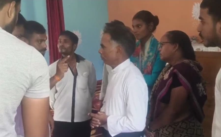 लखनऊ: धर्मांतरण की सूचना पर चर्च पहुंचा बजरंग दल, पांच लोगों को पुलिस ने हिरासत में लिया