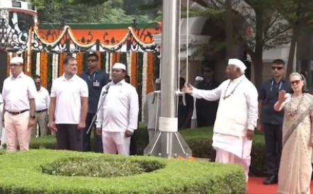 BJP का आरोप- सोनिया ने की वंदे मातरम् रुकवाने की कोशिश; कांग्रेस बोली- खरगे के लिए मांग रही थीं कुर्सी