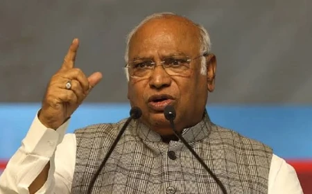 'अपने रुख से पीछे नहीं हटेगा विपक्ष': तीन मांगों पर खरगे ने सरकार को घेरा, गतिरोध खत्म होने के आसार नहीं