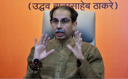 उद्धव ठाकरे का PM पर निशाना: बोले- युवाओं से मिलने का समय नहीं, गद्दारों से मुलाकात के लिए वक्त