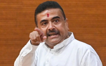 CM शुभेंदु अधिकारी के हेलिकॉप्टर की इमरजेंसी लैंडिंग, खराब मौसम के चलते फुटबॉल मैदान में उतारा गया चॉपर