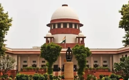 नेताजी की बेटी अनीता पहुंचीं सुप्रीम कोर्ट, केंद्र को नोटिस; टोक्यो से अस्थियां भारत लाने की मांग